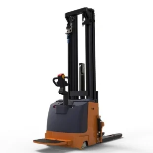Xe Nâng Điện Stacker 2 Tấn Đứng Lái (Tích Hợp Chân Đỡ Chống Lật)